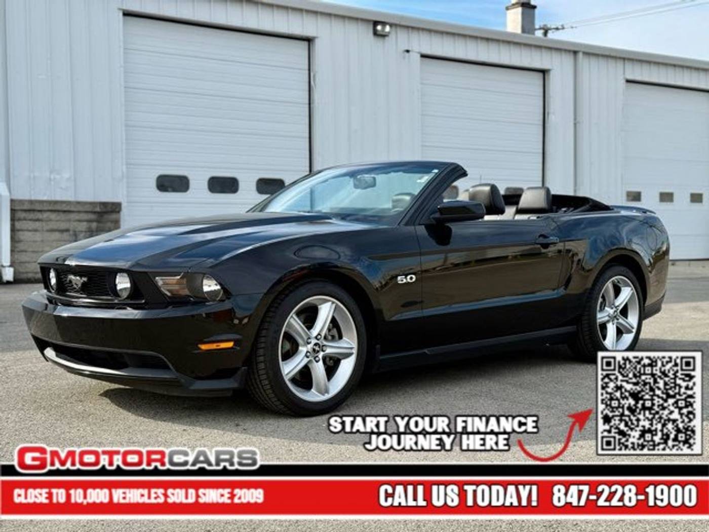 2012 Ford Mustang GT Premium — Convertible — 26,310 mi — Arlington Heights, IL