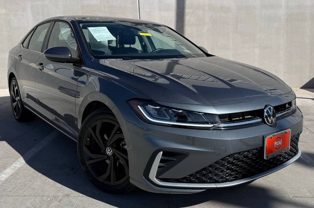 2025 Volkswagen Jetta SE — Sedan — 7,358 mi — El Paso, TX