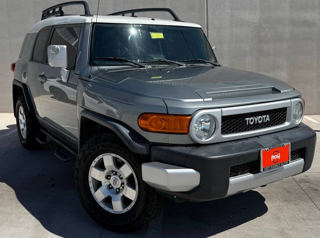2010 Toyota FJ Cruiser Base — SUV — 151,979 mi — El Paso, TX