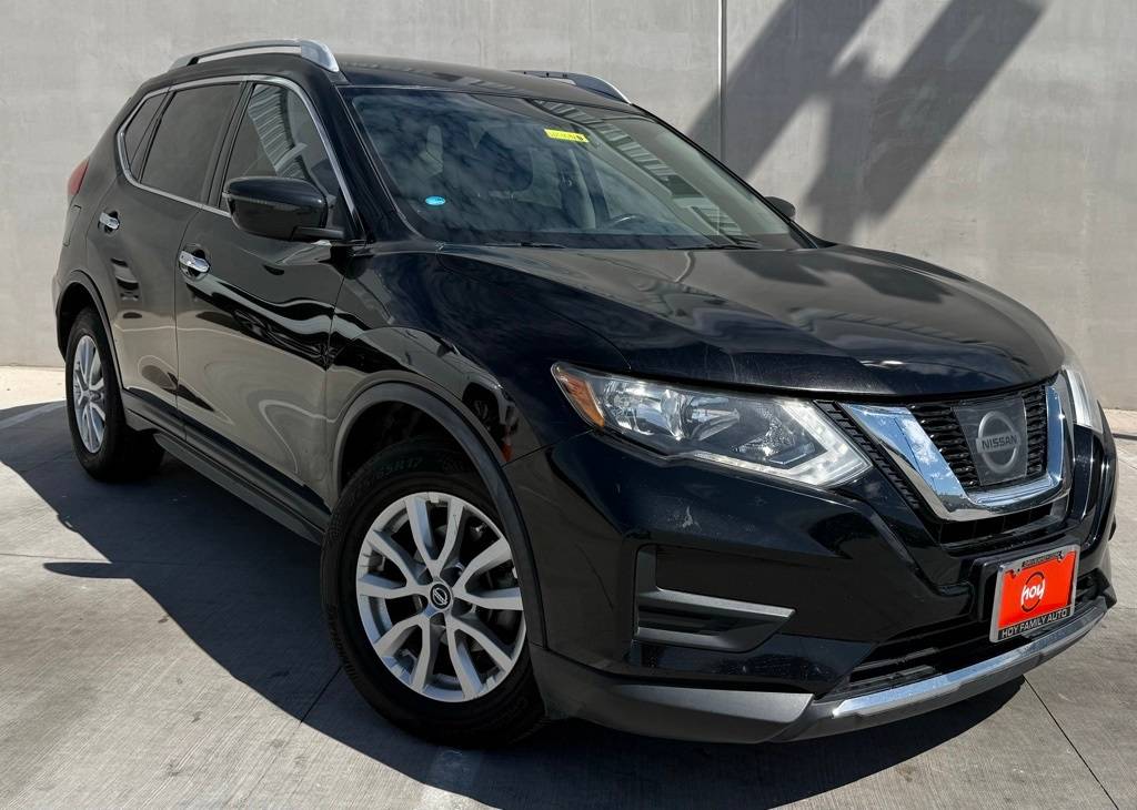 2017 Nissan Rogue SV — SUV — 95,702 mi — El Paso, TX