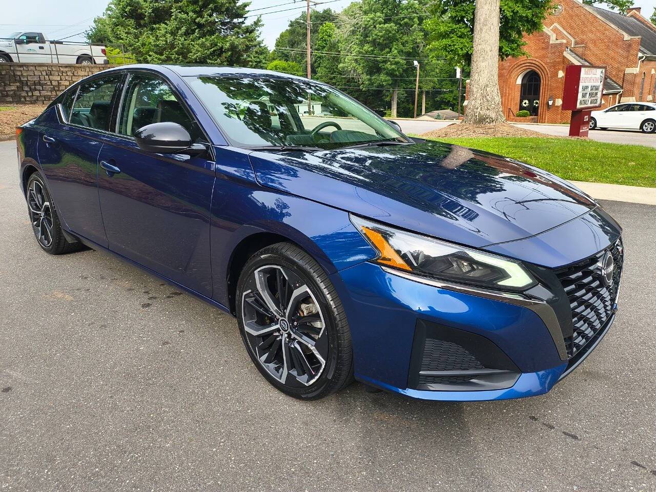 2023 Nissan Altima SR — Sedan — 51,873 mi — Gastonia, NC