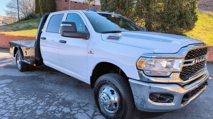 2024 Ram 3500 Chassis Cab Tradesman — Chassis Cab Truck — 8,980 mi — Gastonia, NC
