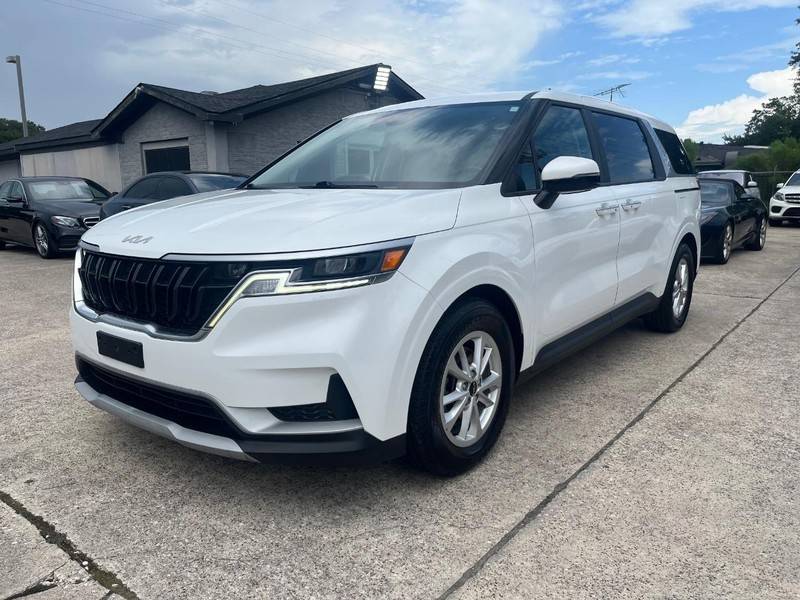 2022 Kia Carnival LXS — Minivan — 131,616 mi — Spring, TX
