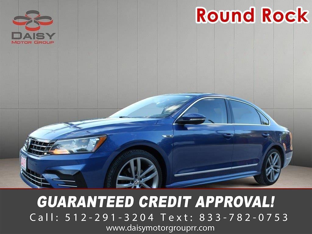2017 Volkswagen Passat R-Line