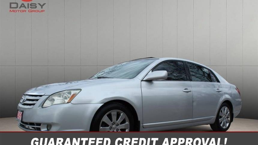 2005 Toyota Avalon XL — Sedan — 211,107 mi — Round Rock, TX