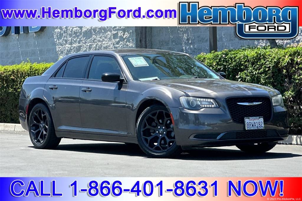 2019 Chrysler 300 Touring — Sedan — 16,844 mi — Norco, CA