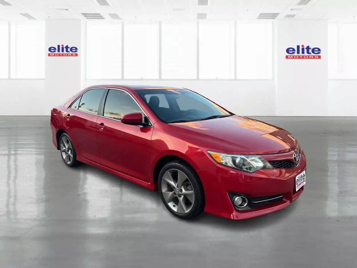 2012 Toyota Camry XLE V6 — Sedan — 196,614 mi — Virginia Beach, VA