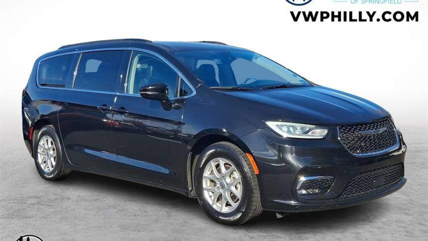 2022 Chrysler Pacifica Touring L — Minivan — 59,503 mi — Springfield, PA