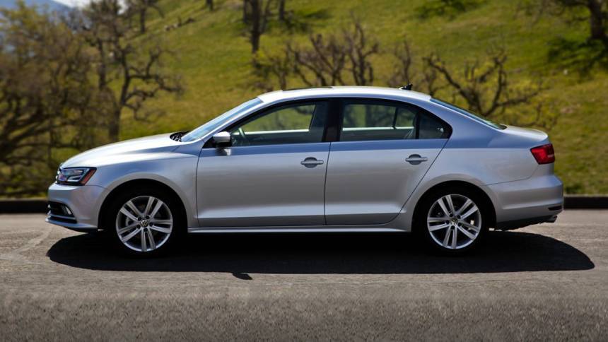 2016 Volkswagen Jetta 1.8T SEL — Sedan — 87,445 mi — Springfield, PA