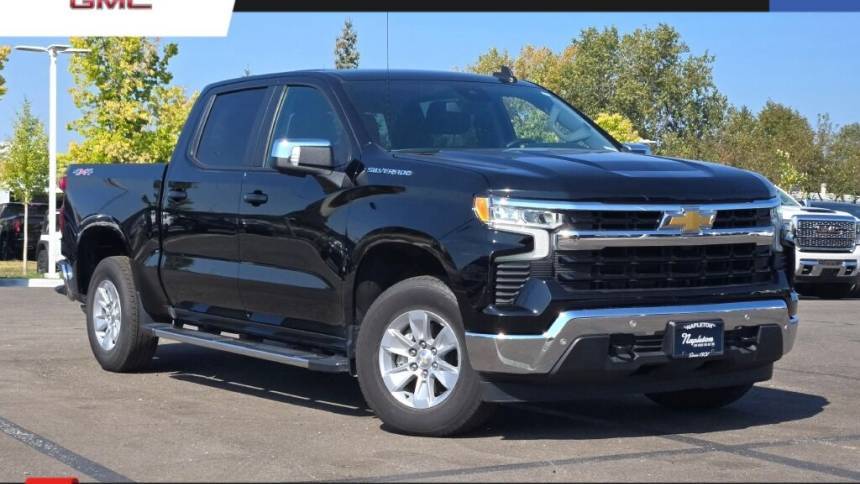 2024 Chevrolet Silverado 1500 LT — Pickup Truck — 12,271 mi — Schaumburg, IL