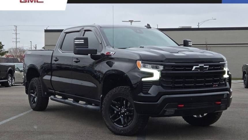 2023 Chevrolet Silverado 1500 LT Trail Boss — Pickup Truck — 17,953 mi — Schaumburg, IL