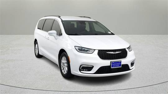 2022 Chrysler Pacifica Touring L — Minivan — 66,186 mi — Irving, TX