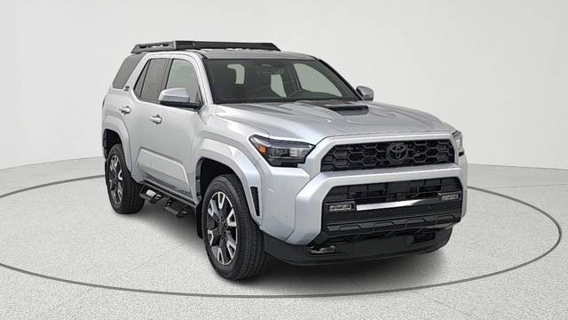 2025 Toyota 4Runner SR5 — SUV — 2,236 mi — Irving, TX