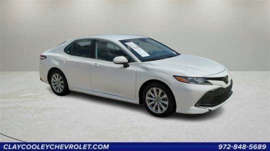 2017 Toyota Camry XLE — Sedan — 57,215 mi — Irving, TX