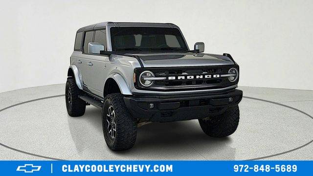 2024 Ford Bronco Outer Banks
