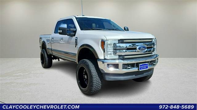 2017 Ford Super Duty F-350 Lariat — Pickup Truck — 98,486 mi — Irving, TX