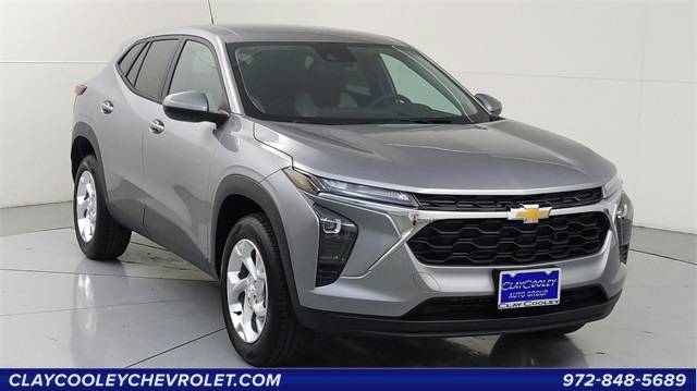 2025 Chevrolet Trax LS — SUV — 380 mi — Irving, TX