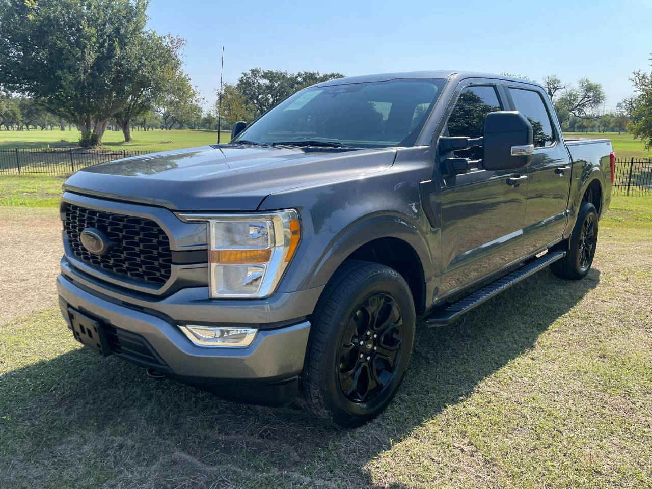 2022 Ford F-150 XL — Pickup Truck — 69,453 mi — San Antonio, TX