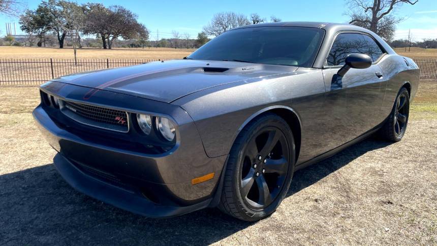 2014 Dodge Challenger R/T Plus