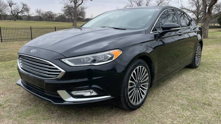2018 Ford Fusion Titanium — Sedan — 122,688 mi — San Antonio, TX
