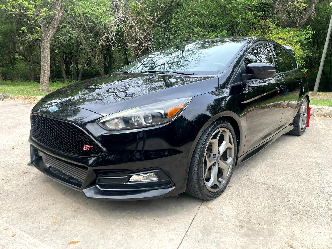 2017 Ford Focus ST — Hatchback — 80,464 mi — San Antonio, TX
