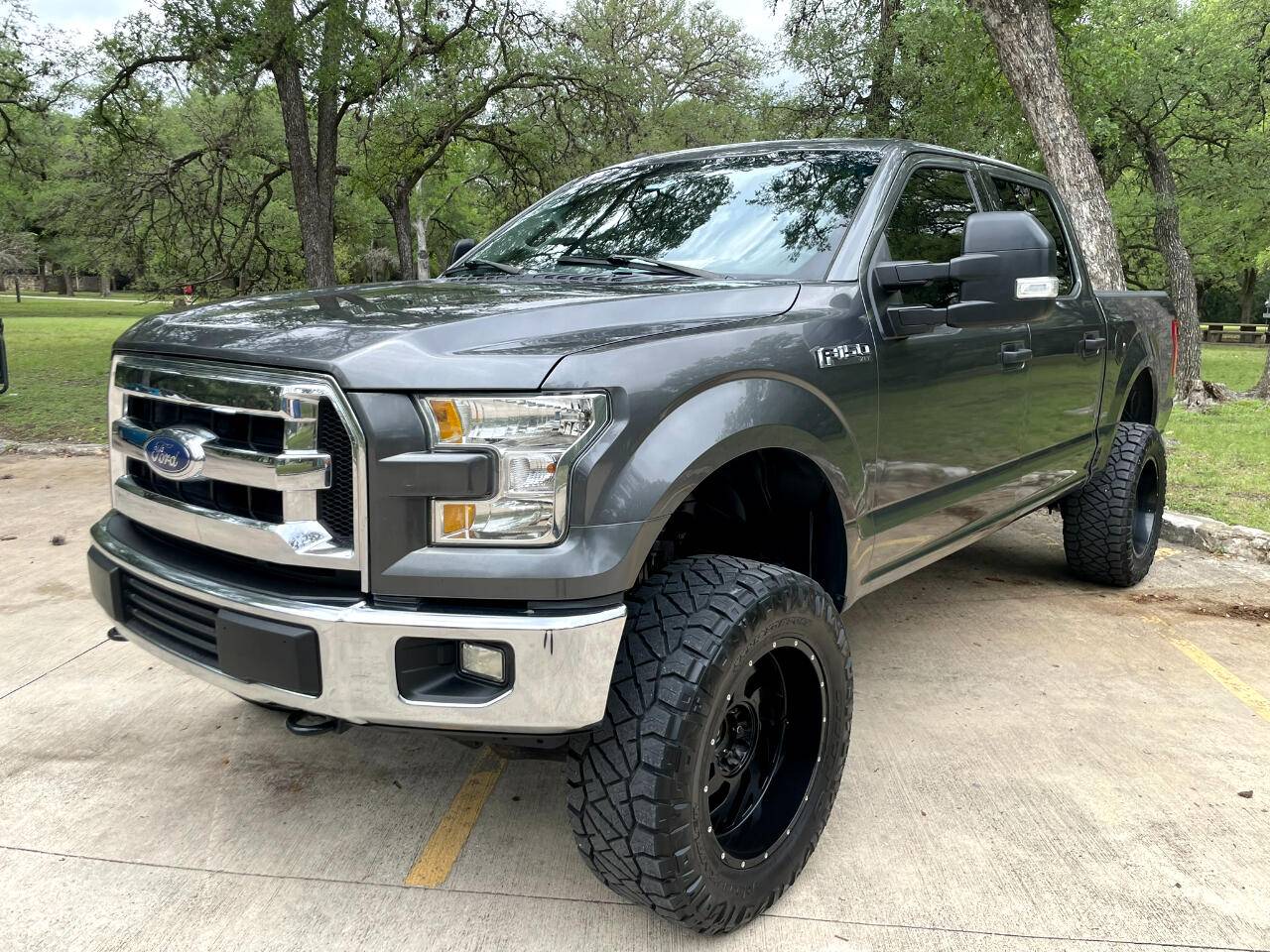 2017 Ford F-150 Lariat — Pickup Truck — 165,840 mi — San Antonio, TX