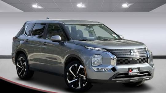 2023 Mitsubishi Outlander SE Black Edition — SUV — 47,060 mi — Cerritos, CA