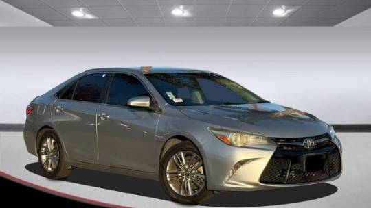 2016 Toyota Camry SE — Sedan — 88,102 mi — Cerritos, CA
