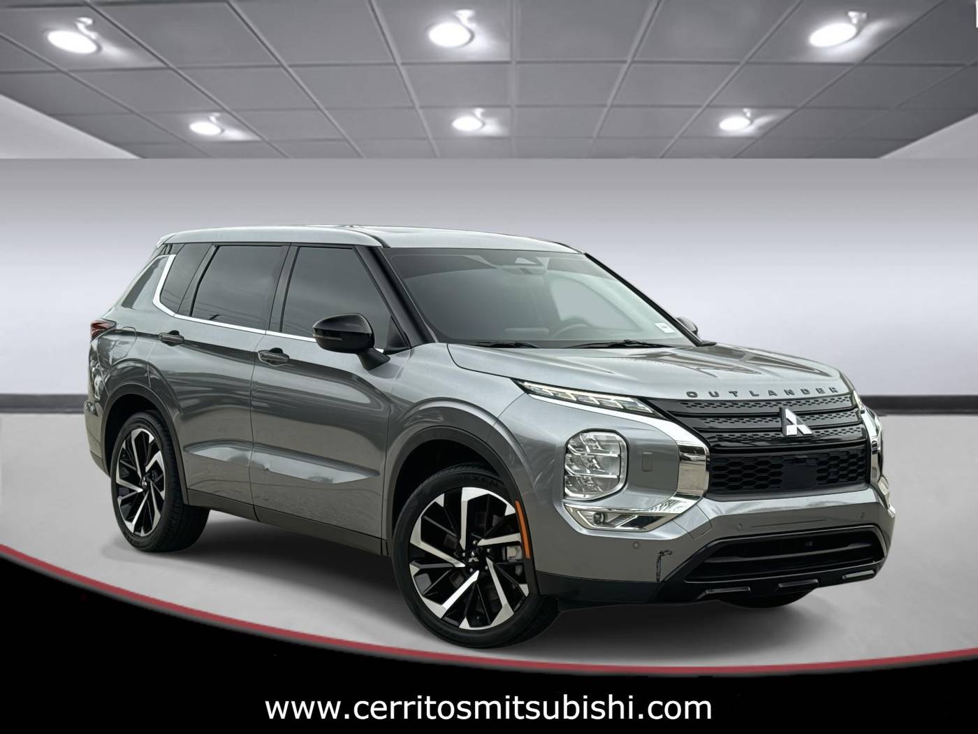2022 Mitsubishi Outlander Black Edition — SUV — 28,700 mi — Cerritos, CA