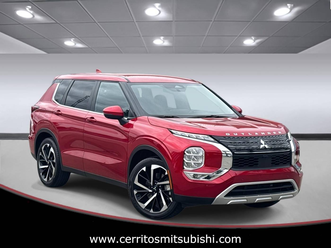 2024 Mitsubishi Outlander SE — SUV — 12,744 mi — Cerritos, CA