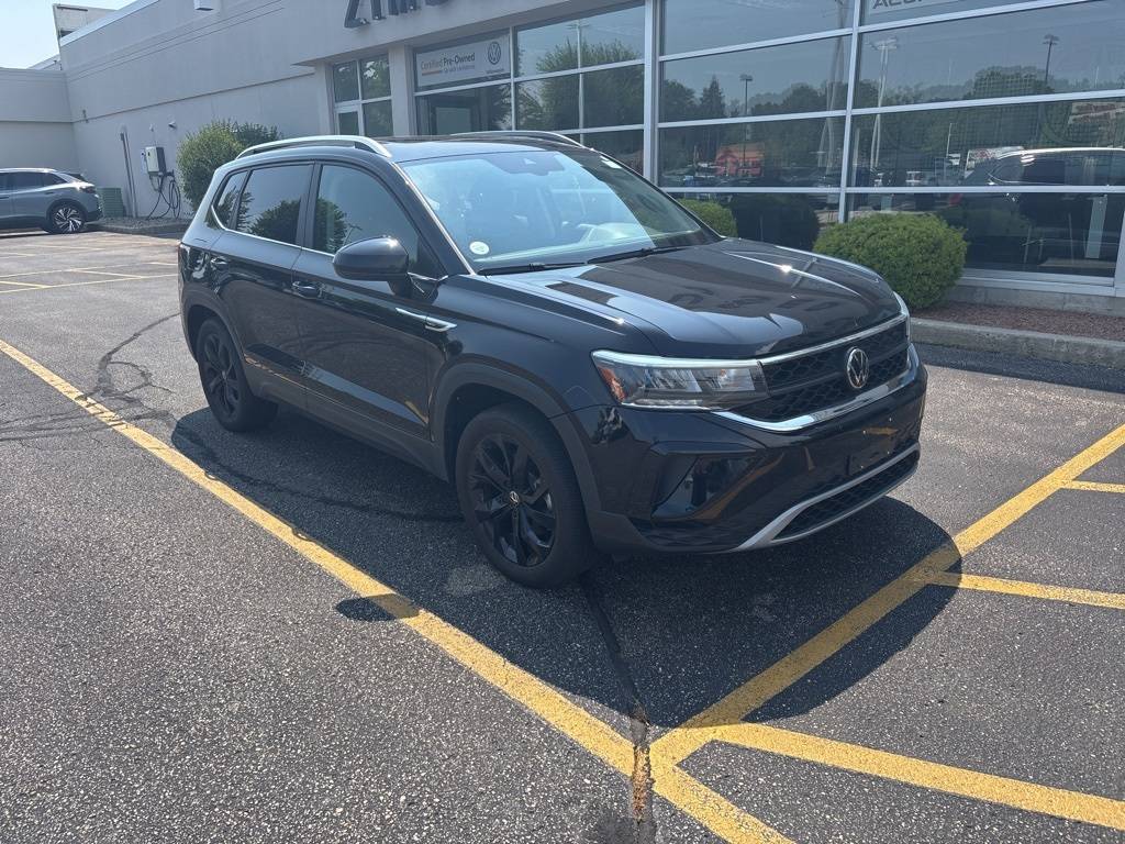 2023 Volkswagen Taos SE — SUV — 40,516 mi — Middleton, WI