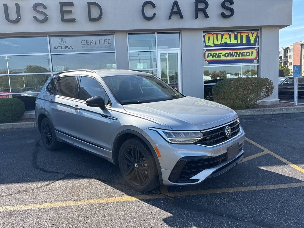 2022 Volkswagen Tiguan SE R-Line Black — SUV — 28,298 mi — Middleton, WI
