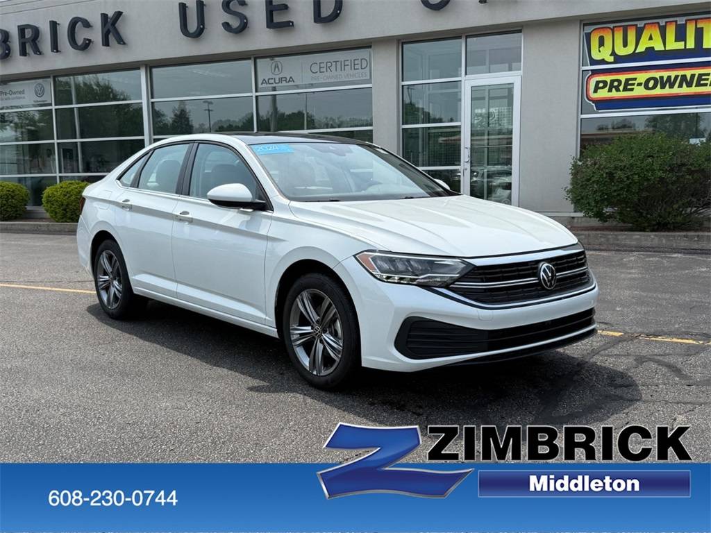 2024 Volkswagen Jetta SE — Sedan — 8,137 mi — Middleton, WI