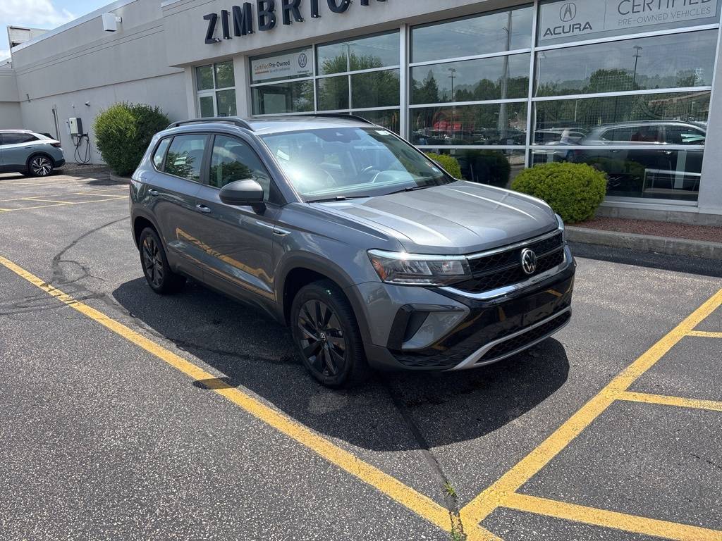 2022 Volkswagen Taos S — SUV — 28,568 mi — Middleton, WI