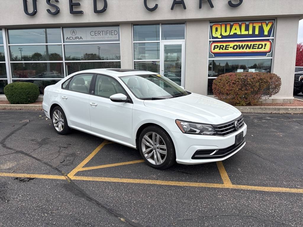 2019 Volkswagen Passat Wolfsburg Edition — Sedan — 88,190 mi — Middleton, WI