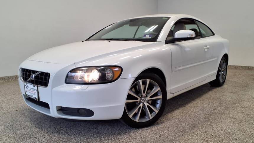 2010 Volvo C70 T5 — Convertible — 103,520 mi — Union City, NJ
