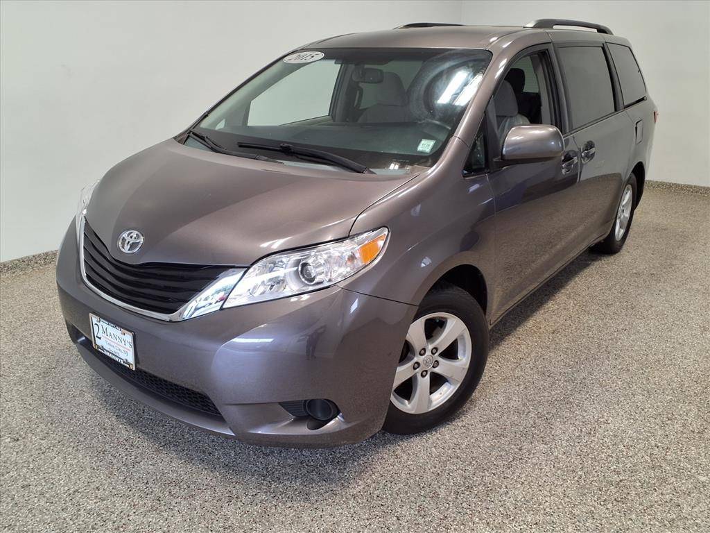 2015 Toyota Sienna LE — Minivan — 105,852 mi — Union City, NJ