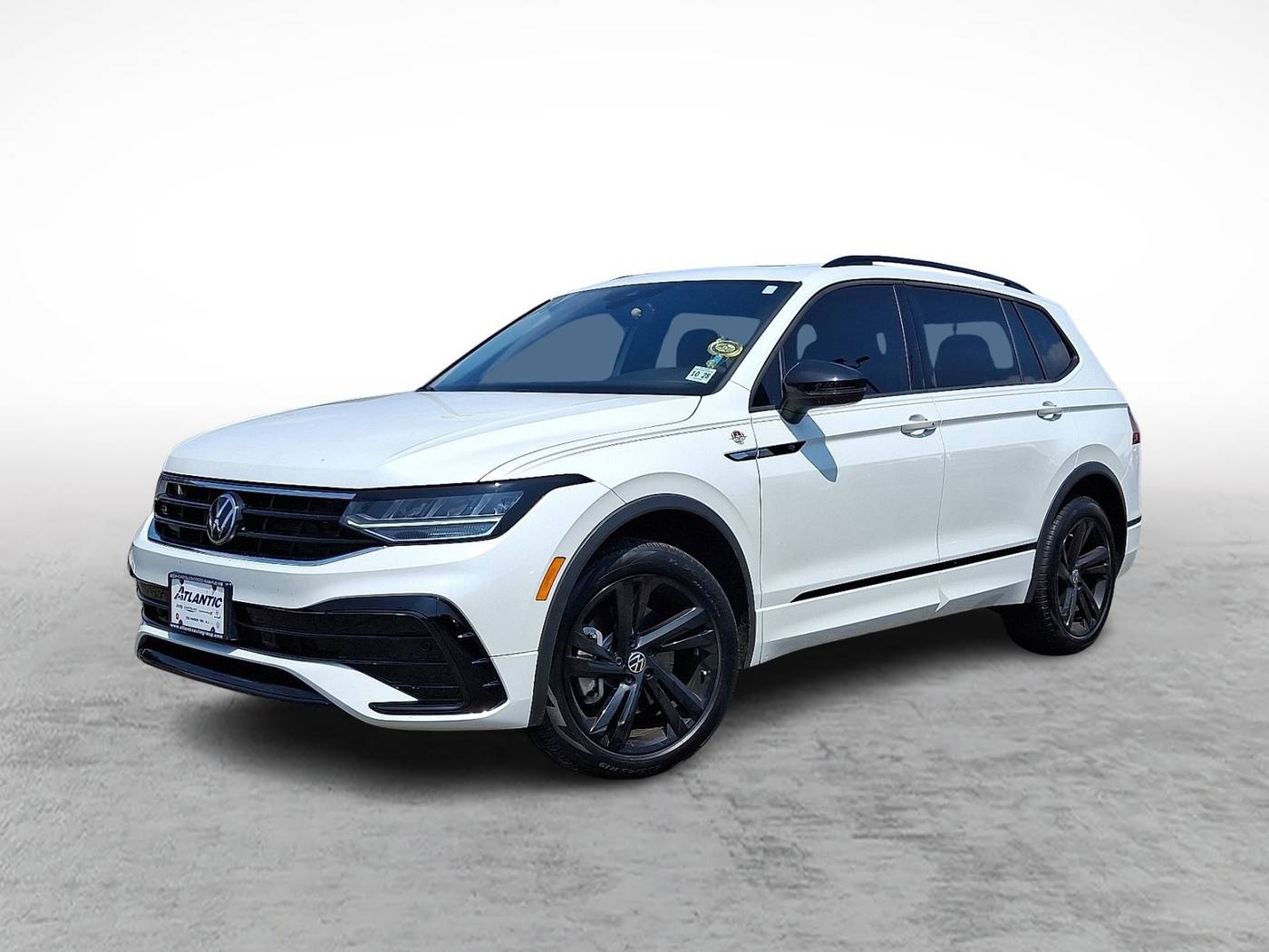 2024 Volkswagen Tiguan SE R-Line Black — SUV — 22,064 mi — Egg Harbor Township, NJ