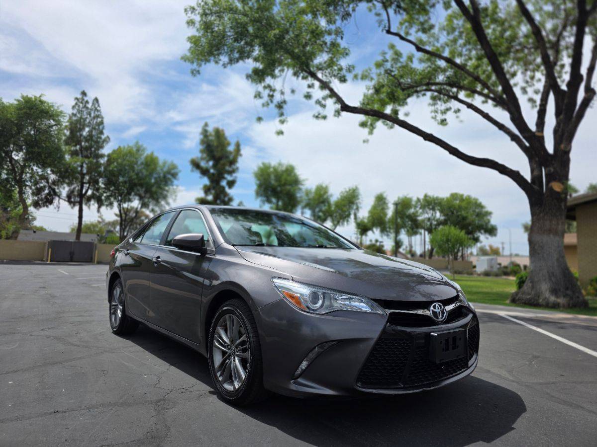 2015 Toyota Camry SE — Sedan — 123,669 mi — Mesa, AZ