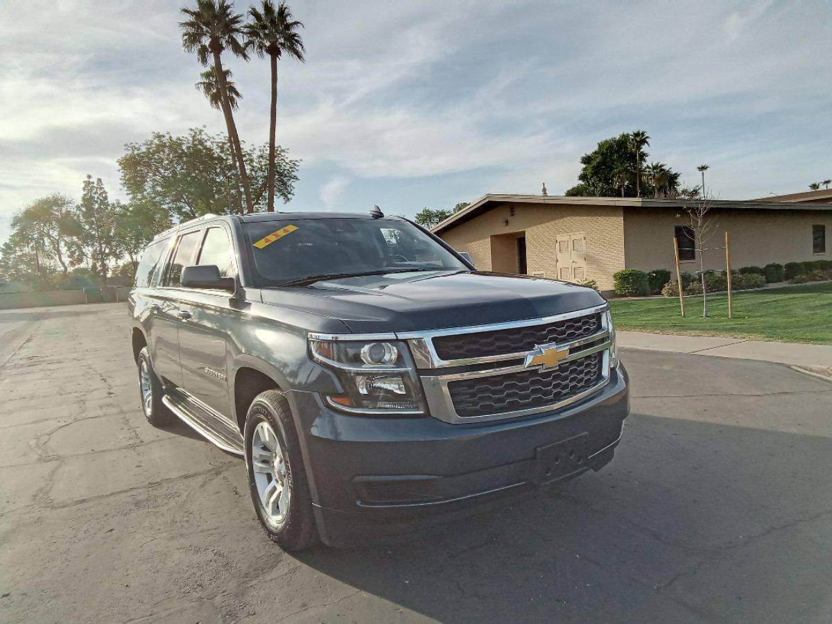 2019 Chevrolet Suburban LT — SUV — 123,450 mi — Mesa, AZ
