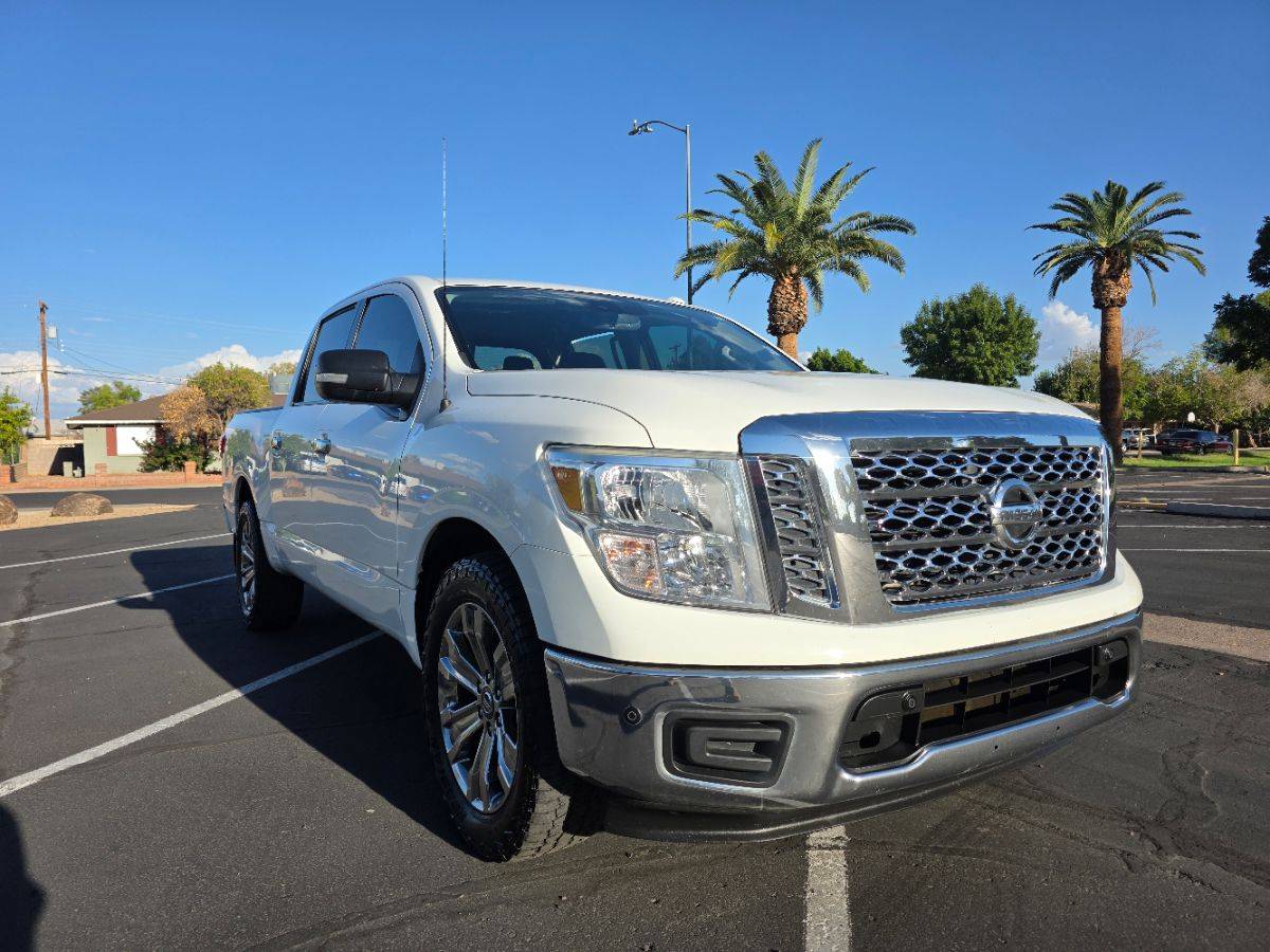2018 Nissan Titan SV — Pickup Truck — 156,107 mi — Mesa, AZ