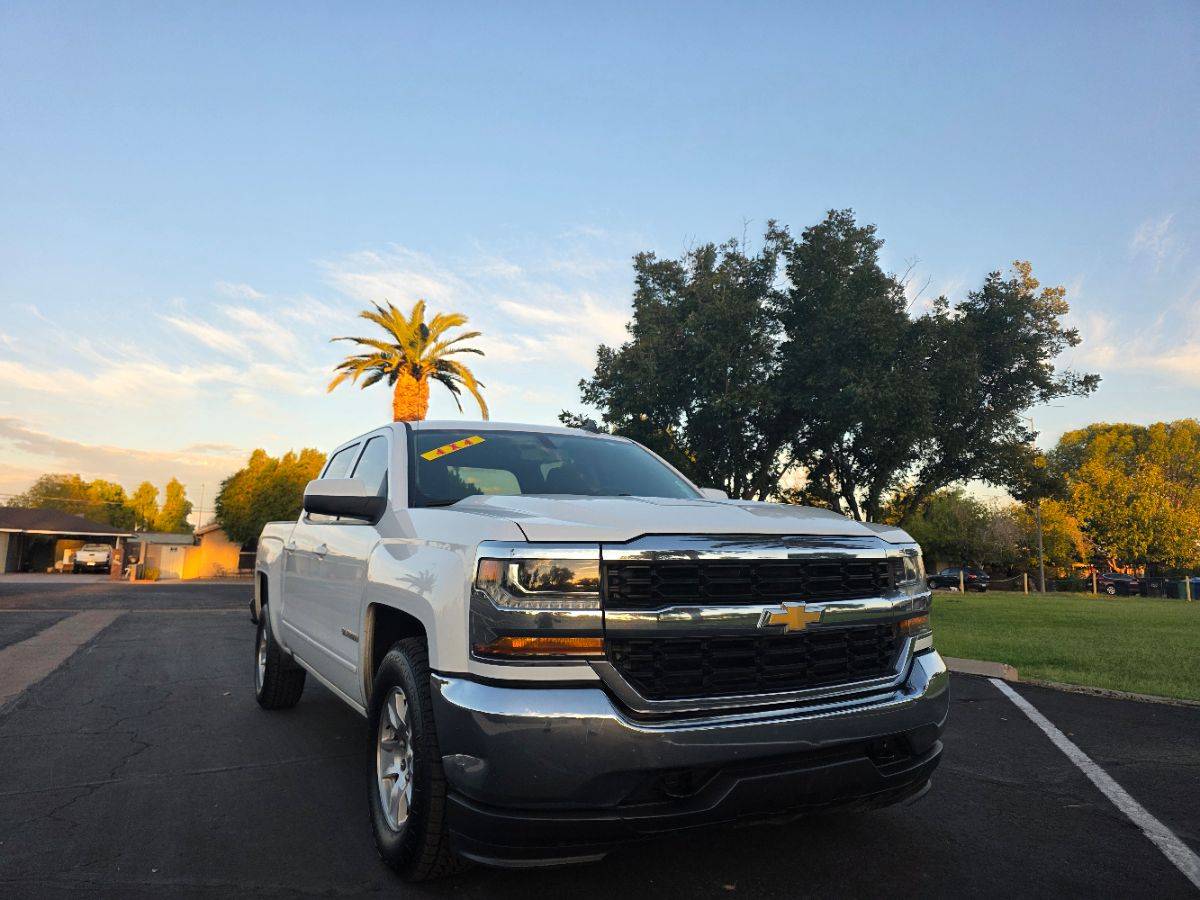 2017 Chevrolet Silverado 1500 LT — Pickup Truck — 101,808 mi — Mesa, AZ