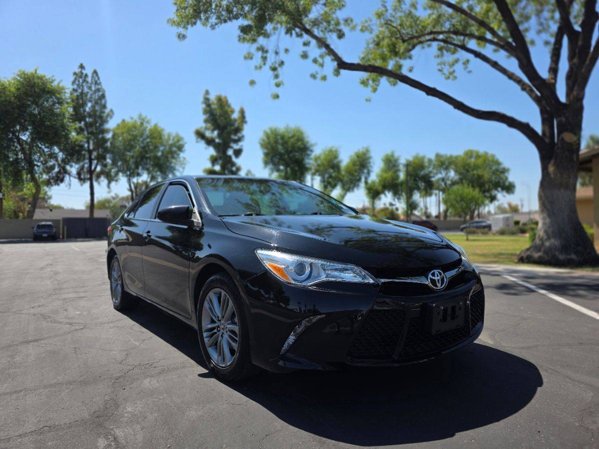 2015 Toyota Camry SE — Sedan — 118,559 mi — Mesa, AZ