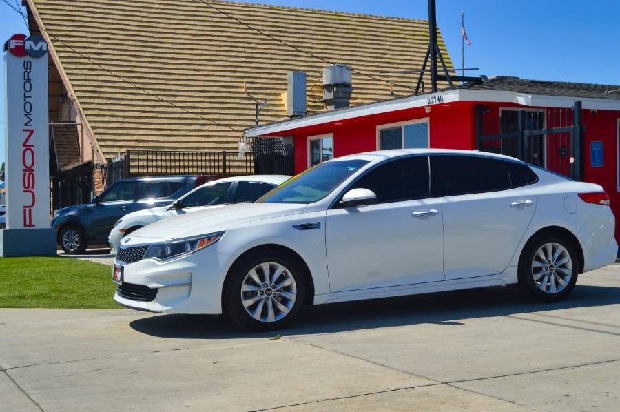 2017 Kia Optima EX — Sedan — 84,403 mi — Moreno Valley, CA