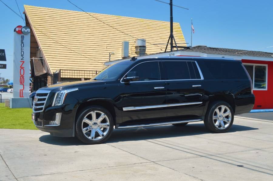 2019 Cadillac Escalade Premium Luxury — SUV — 101,383 mi — Moreno Valley, CA