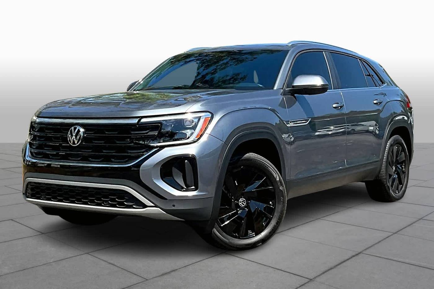 2024 Volkswagen Atlas Cross Sport SE with Technology — SUV — 21,055 mi — Bluffton, SC