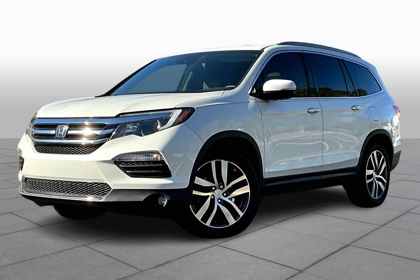 2018 Honda Pilot Touring — SUV — 74,607 mi — Bluffton, SC