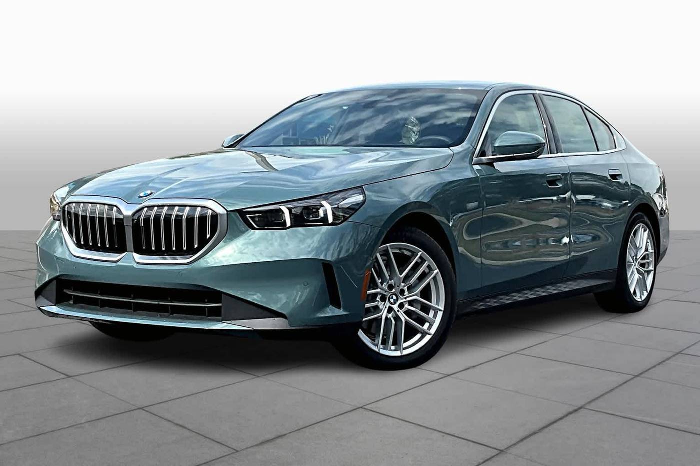 2024 BMW 5 Series 530i — Sedan — 31,120 mi — Bluffton, SC