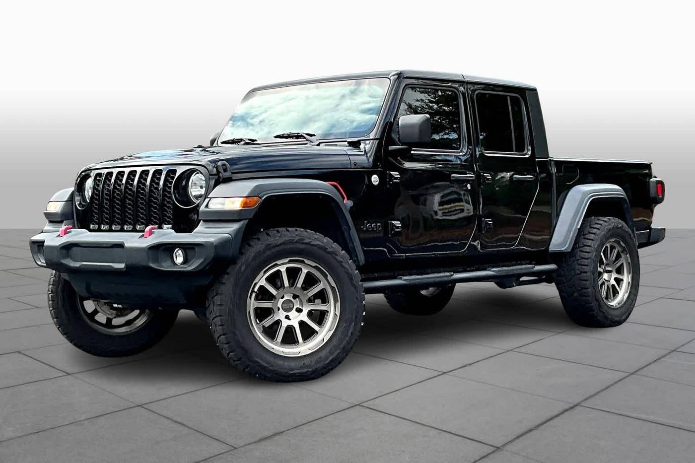 2020 Jeep Gladiator Sport S — Pickup Truck — 67,495 mi — Bluffton, SC