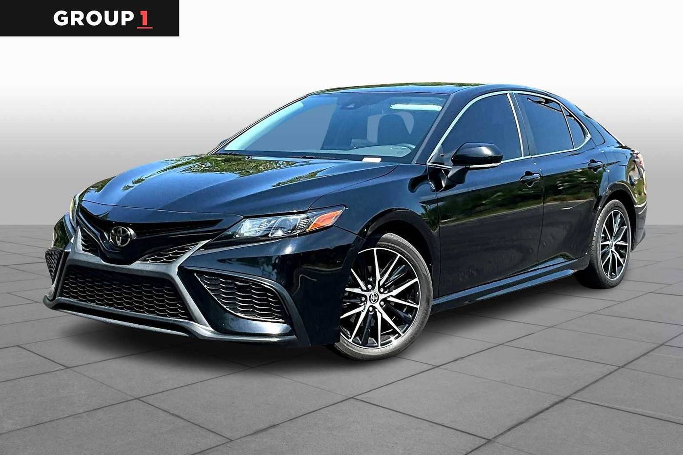 2022 Toyota Camry SE — Sedan — 53,460 mi — Bluffton, SC